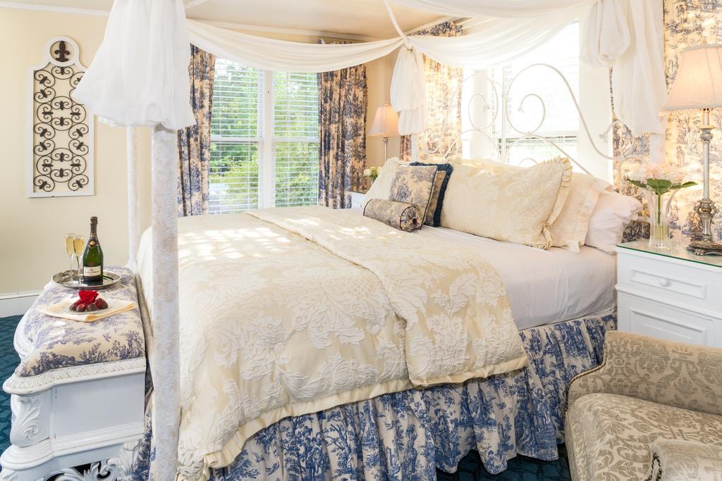 뉴 베른 The Aerie B&B 외부 사진