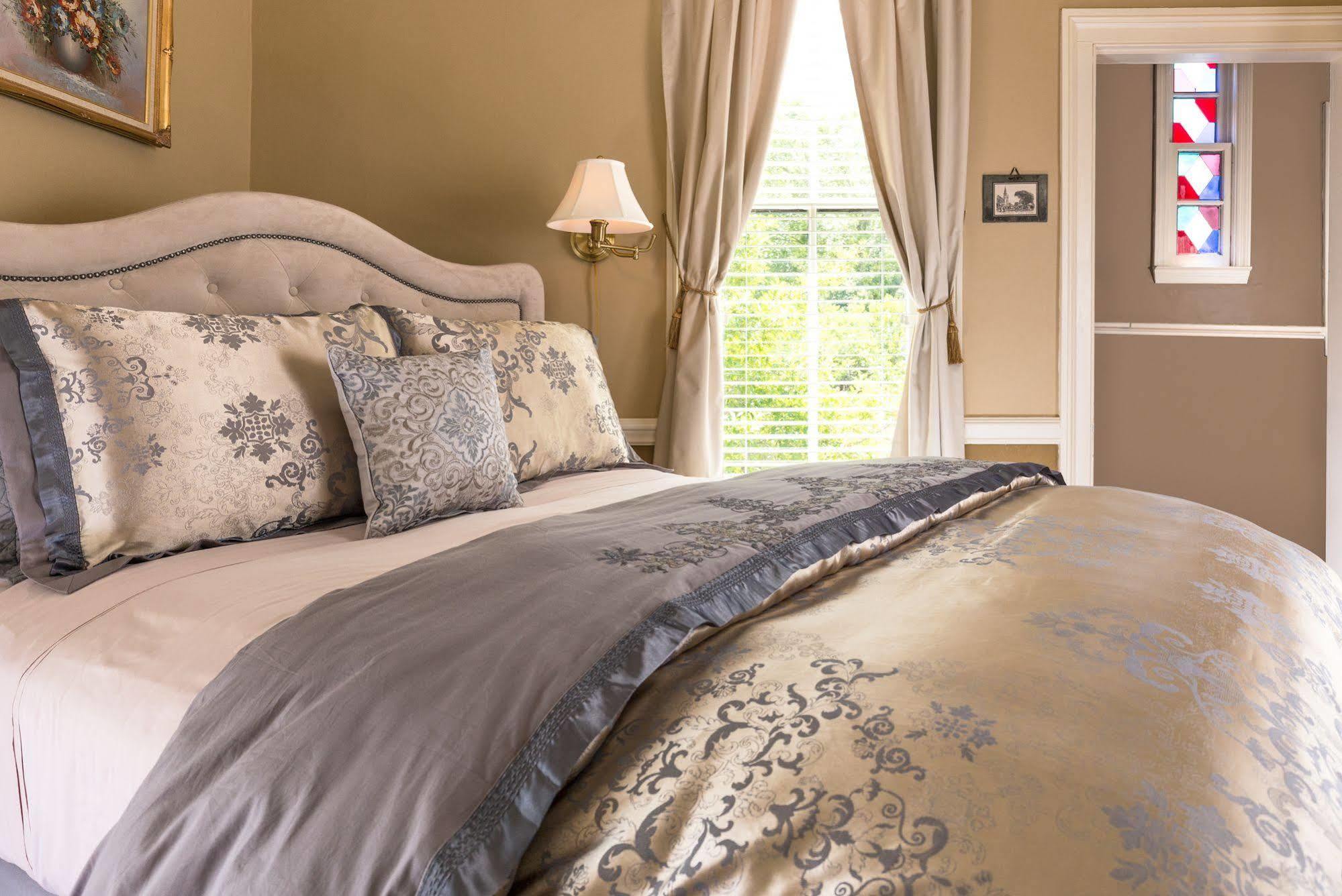 뉴 베른 The Aerie B&B 외부 사진