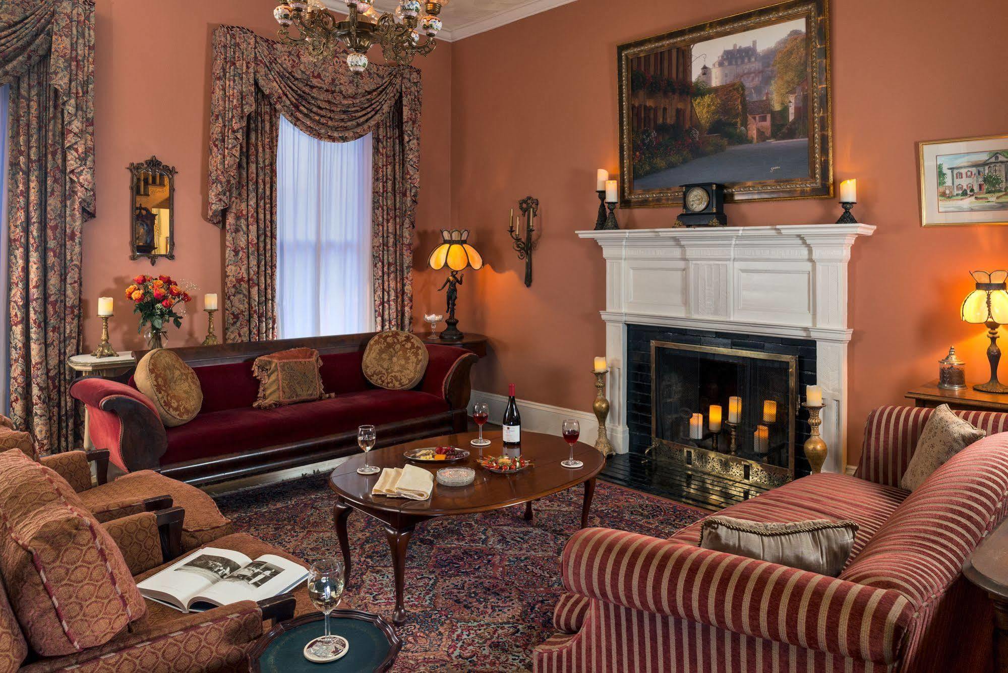 뉴 베른 The Aerie B&B 외부 사진